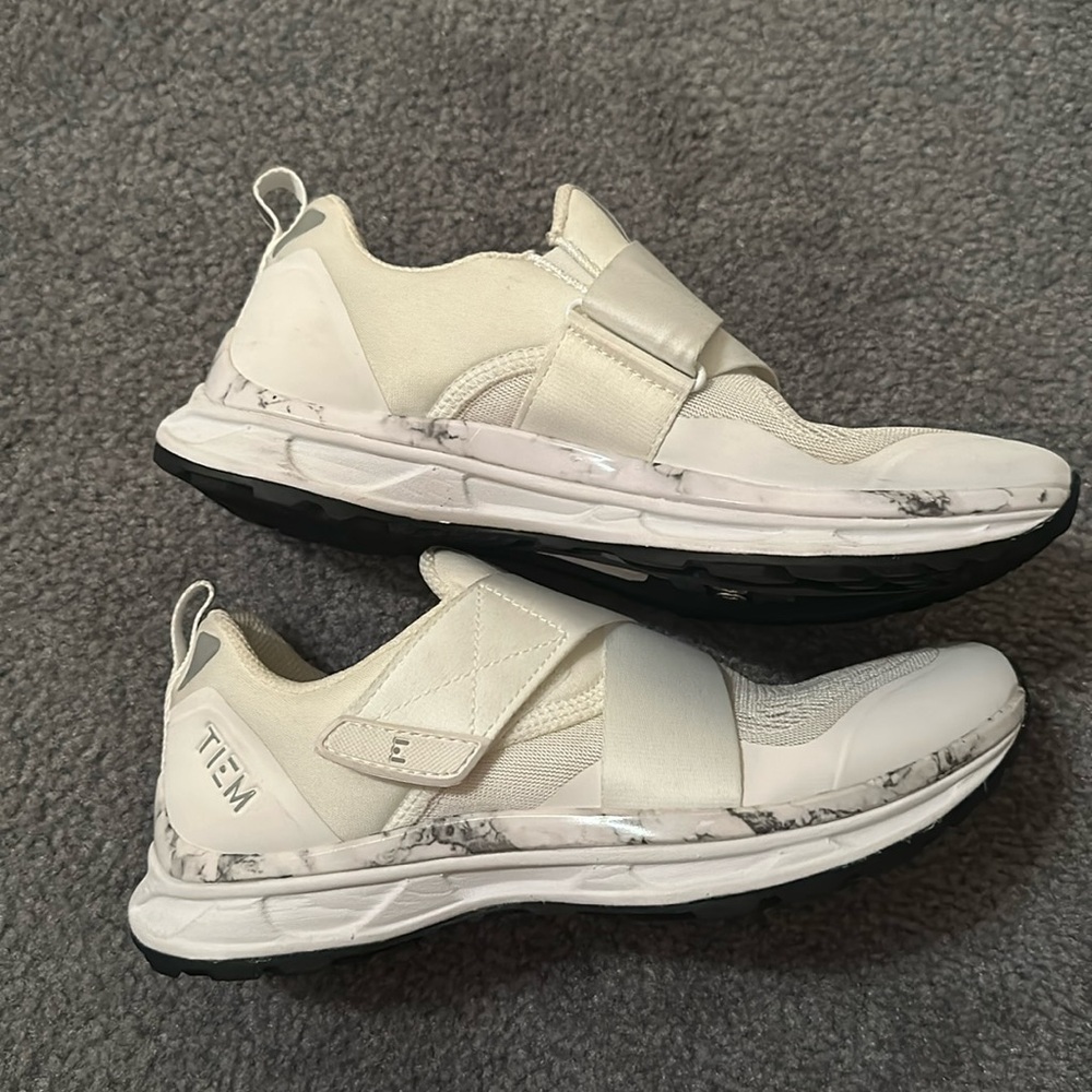 Tiem spin shoes